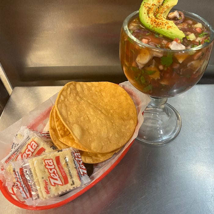 Coctel de Camaron & Pulpo.