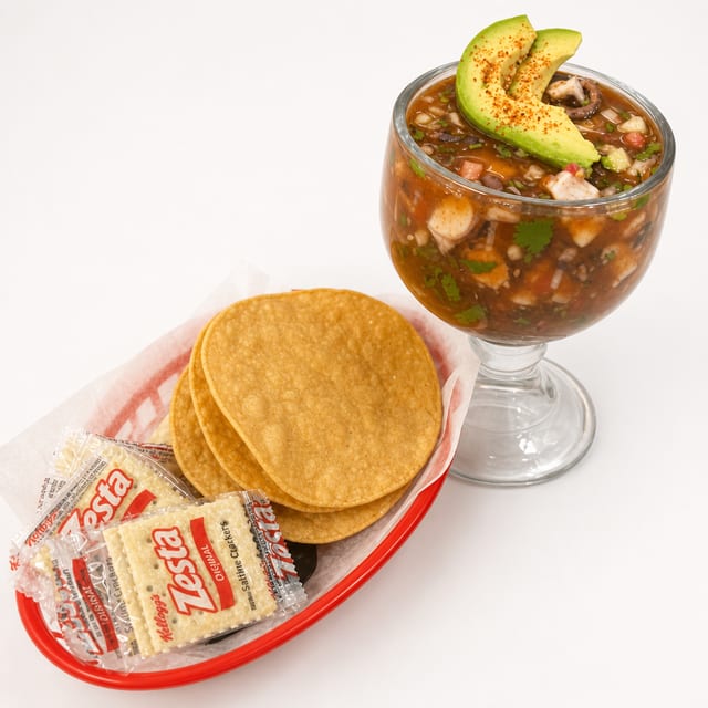 Coctel de Camaron & Pulpo.